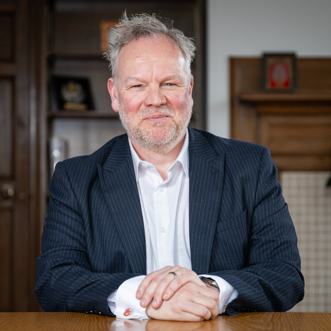 Photograph of Professor Tom Lawson